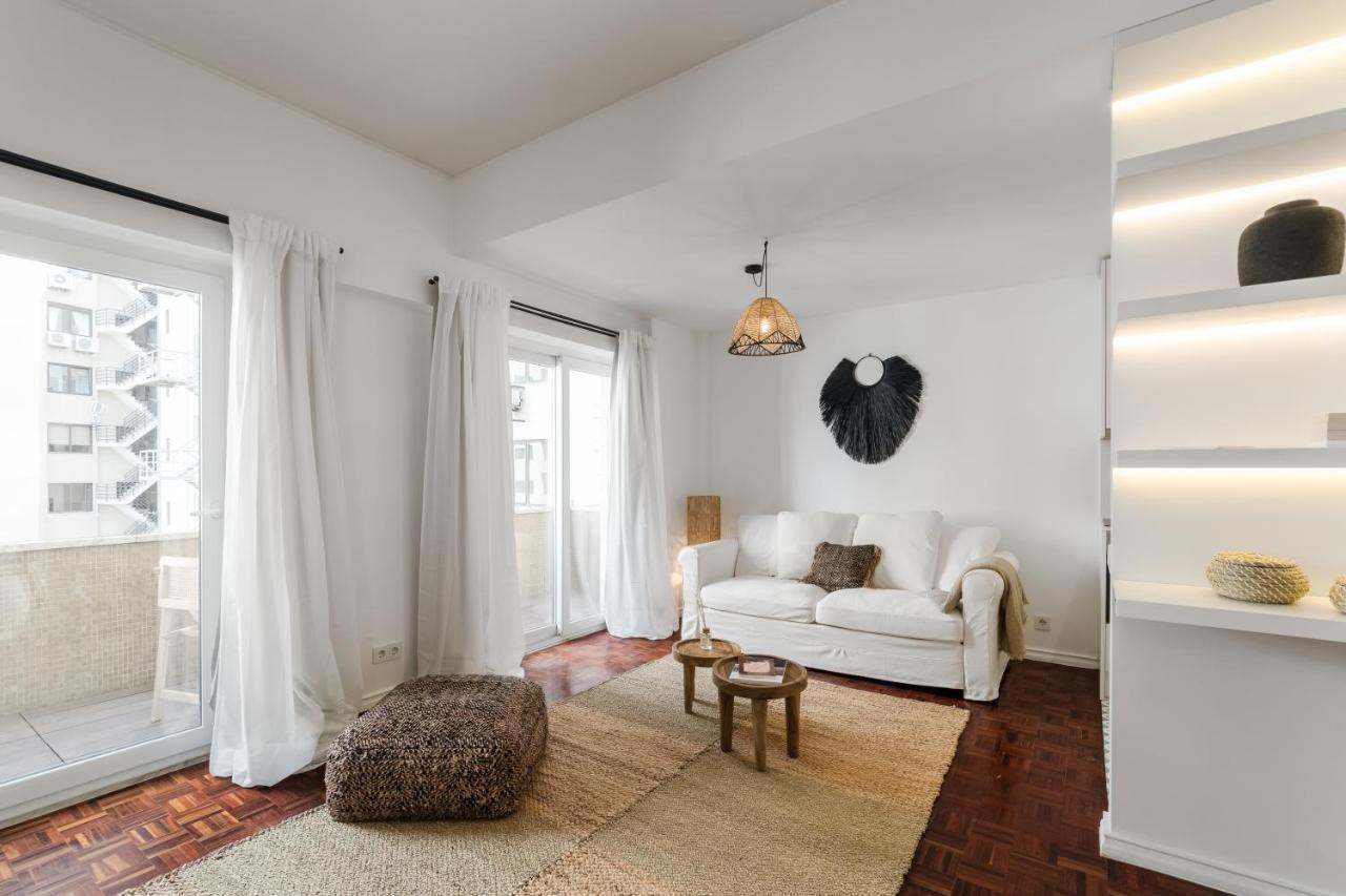 Casa Boma Lisboa - Design & Spacious Apartment With Balcony - Alvalade II Exterior photo